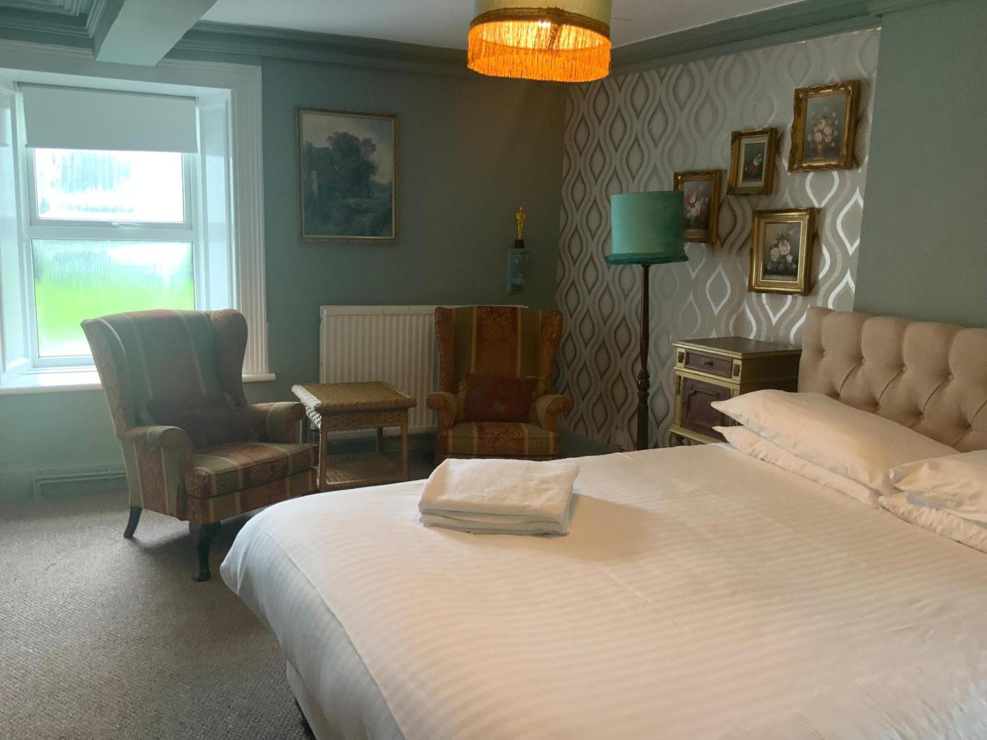 The White House Hotel Sennybridge Room photo