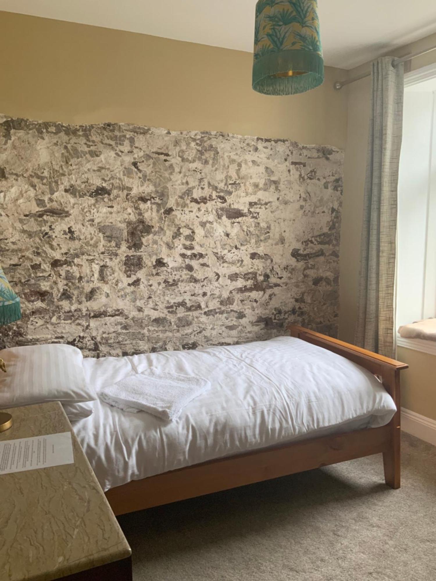 The White House Hotel Sennybridge Room photo